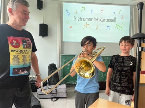 Instrumenten Karussel Schule Am Limberg Wallerfangen