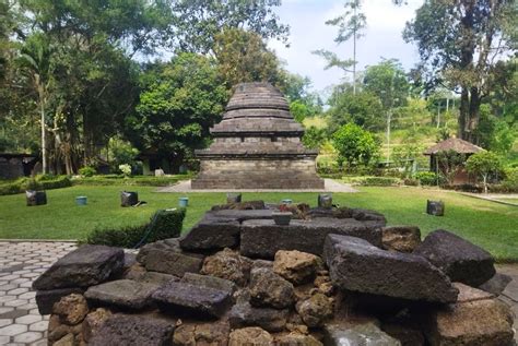 Misteri Garis Lurus Imajiner 3 Peninggalan Kerajaan Nusantara Dan