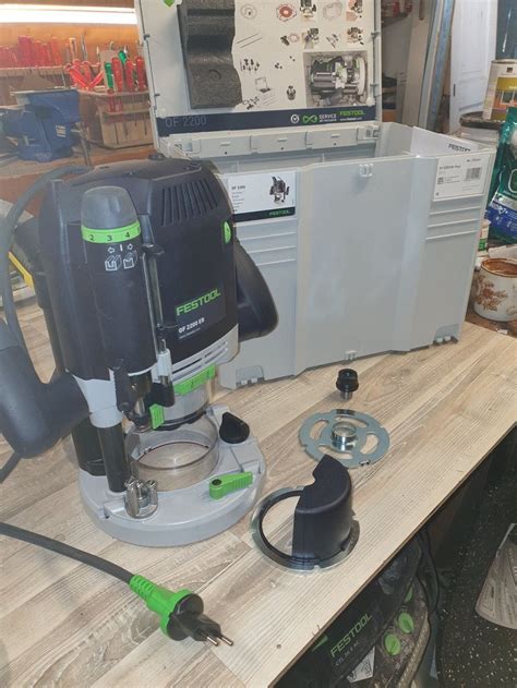 FESTOOL Oberfräse OF 2200 EB Plus 574349 Acheter sur Ricardo