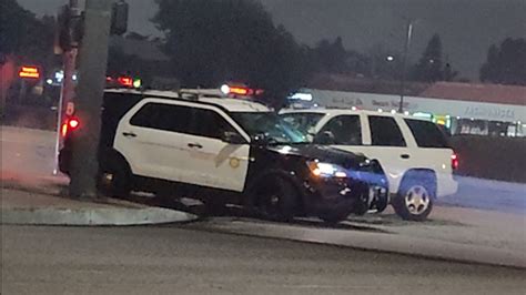 Video Shows Driver Repeatedly Ram L A County Deputy S Suv Get Shot