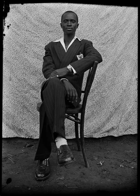 Men portraits Seydou Keïta Photographer