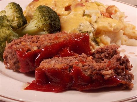 Easy Old Fashioned Meatloaf Recipe