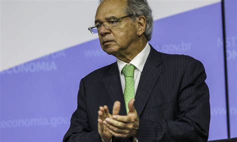 Paulo Guedes justifica furo no teto de gastos era mal construído