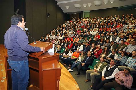 El mexiquense Hoy Capacitan a servidores públicos de SEDESEM en uso de