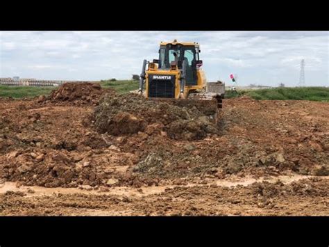 The Machine Dh C Shantui Bulldozer Push Shaping Green Dump Truck