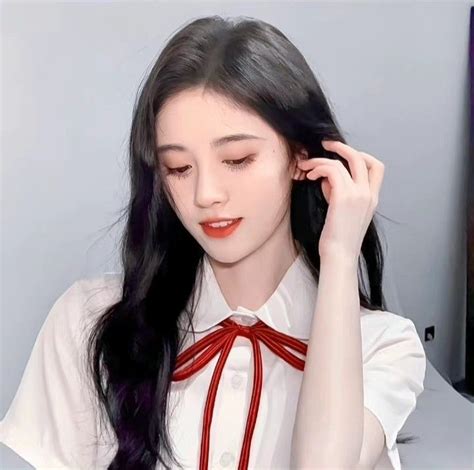 Ghim của Bert Amasser trên JU JINGYI 鞠婧祎 Diễn viên