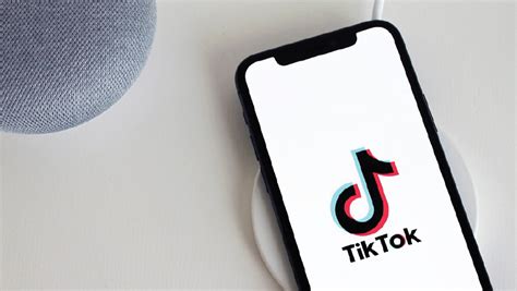 Cara Mendapatkan Uang Dari Tiktok Dengan Upload Video Viral Fyp Telkomsel