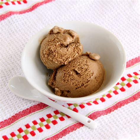 Vegan Root Beer Coconut Ice Cream