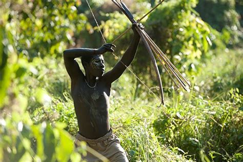 Ribuan Tahun Tak Tersentuh Peradaban Ini Suku Kuno Jarawa Yang Masih