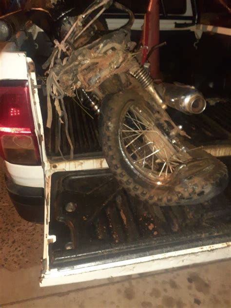 Motociclista Y Su Esposa Embarazada Arrollados Por Una Camioneta Del