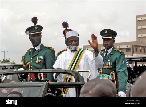 Inauguration of Umaru Musa Yar Adua as the new President of Nigeria ...