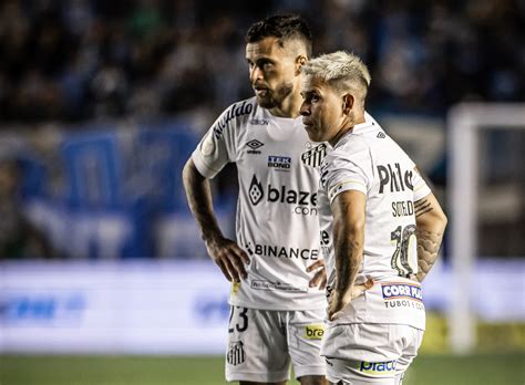 Santos X Am Rica Mg Veja Onde Assistir Ao Jogo V Lido Pelo Brasileir O