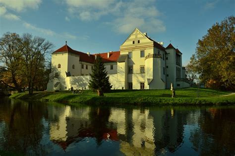 Top Najpi Kniejsze Zamki Mazowsza Ciekawe Miejsca W Polsce Zamki