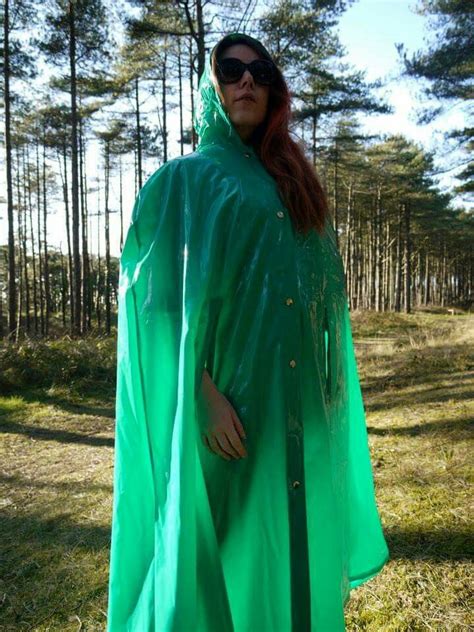 Pin By Rub Allo On Rubber Plastic Nylon Cape Rain Fashion Rain Wear