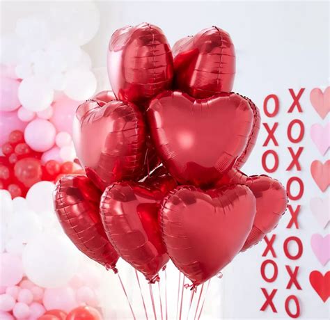 18 Red Heart Mylar Balloons Rhoslyn Florist