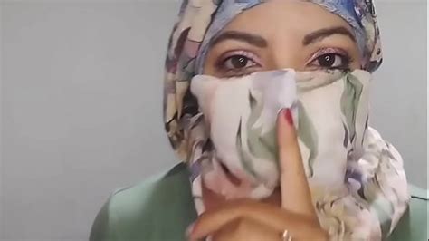 Arab Hijab Wife Masturabtes Silently To Extreme Orgasm In Niqab Real Squirt While Husband Away