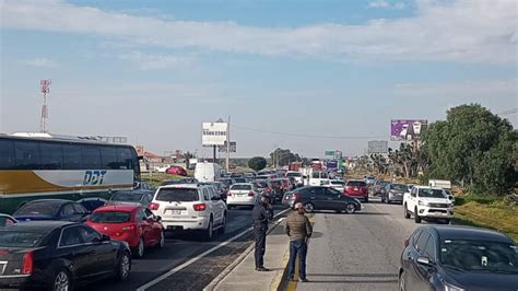 Transportistas Bloquean La Carretera M Xico Pachuca Con Direcci N A La