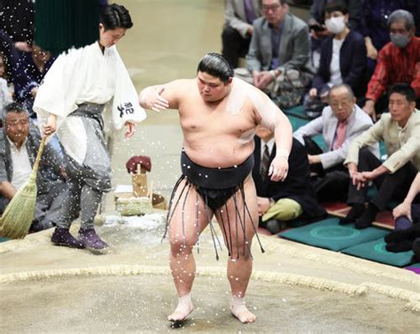 落合「伯桜鵬（はくおうほう）」に改名 夏場所14勝で史上最速の所要3場所での新入幕決定的 大相撲 日刊スポーツ