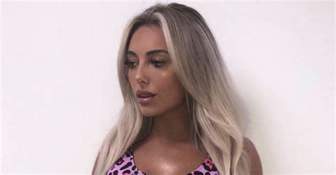 Amber Turner Squeezes Assets Into Minuscule Bikini Top Daily Star