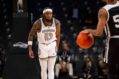 Men S Basketball Opens Stoudamire Era Vs Georgia Southern Men S