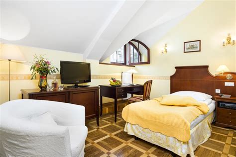 Krakow Hotels - The Best Budget Hotels in Krakow, Poland 2023