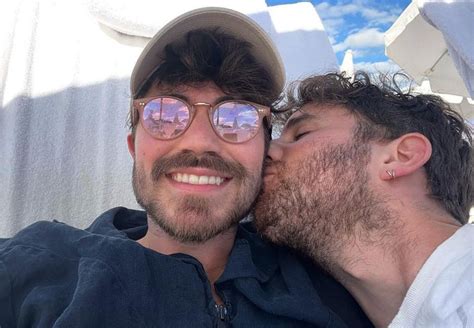Ben Platt And Noah Galvin Announce Engagement Naked Male Celebrities