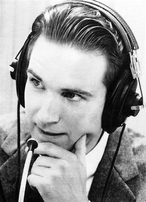 Charles van doren -Quiz show Van Doren, Ralph Fiennes, Over Ear Headphones, Headset, Quiz ...