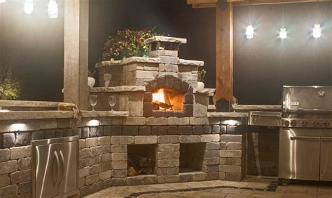 Outdoor Fireplace Pizza Oven Combination Fireplace Guide By Linda