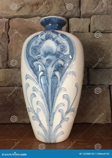 Blue And White Ceramic Vase Stock Image Image Of Mantle Wooden