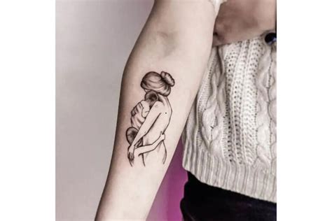 80 ideias de tatuagem para mãe que eternizam gratidão e amor