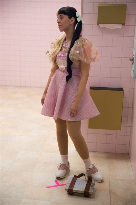 K 12 Behind Scenes Melanie Martinez Outfits Melanie Martinez