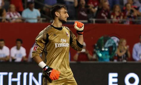 Manchester United Non Solo Donnarumma I Nomi Per La Porta Mercato