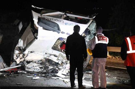 Feci Kazada Hayat N Kaybedenlerin Cenazeleri Stanbul A Nakledilecek