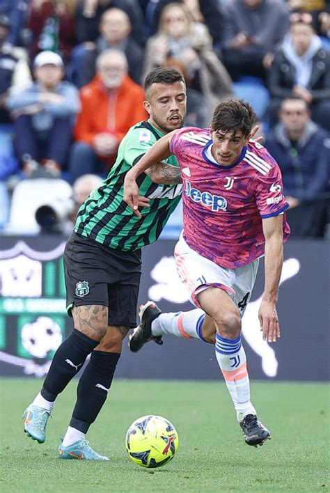 La Juve Cade Ancora Un Gol Di Defrel Regala I Tre Punti Al Sassuolo