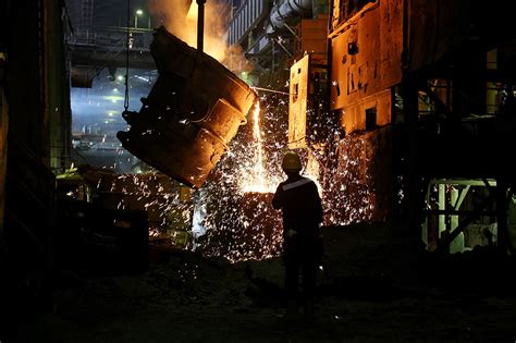 Di Balik Rencana Moratorium Smelter Nikel Ekonomi Dan Bisnis Koran