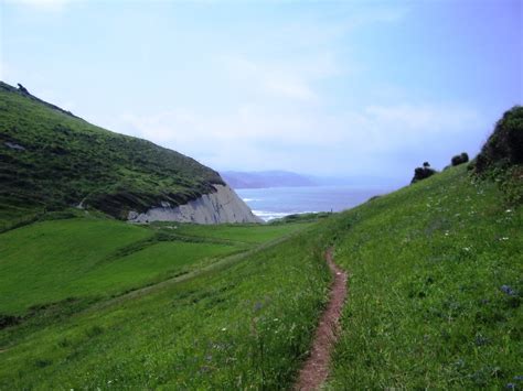 De Zumaia A Deba Por Los Acantilados Bolitx