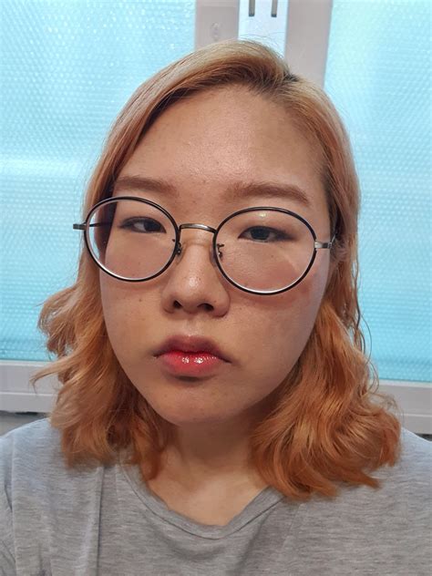 Trying That Glossy Tanghulu Lip Look Thats All The Craze In Korea R