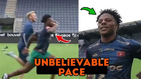 ISHOW SPEED SHOW UNBELIEVABLE PACE IN SOCCER PITCH YouTube