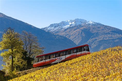 NOTRE SOCIÉTÉ SMC Compagnie de bus et de chemins de fer