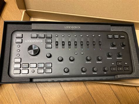 Loupedeck plus ループデックプラス 写真編集コンソール Adobe photoshop lightroom Premire 編集