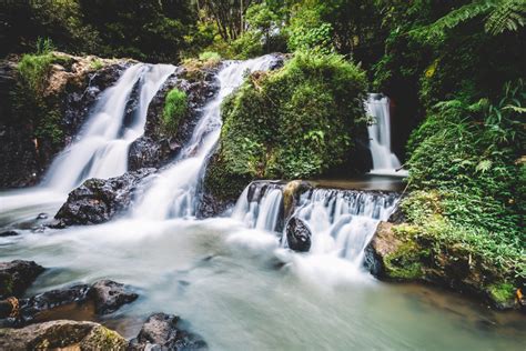 Keindahan Maribaya Waterfall Pesona Air Terjun Tersembunyi