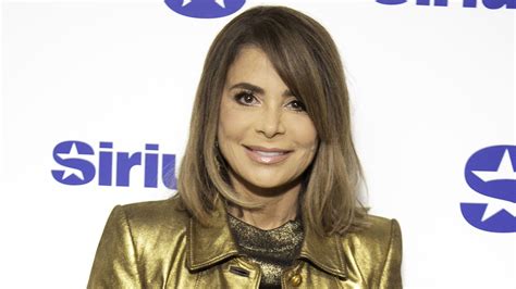 Heres How Paula Abdul Really Feels About Simon Cowell Today