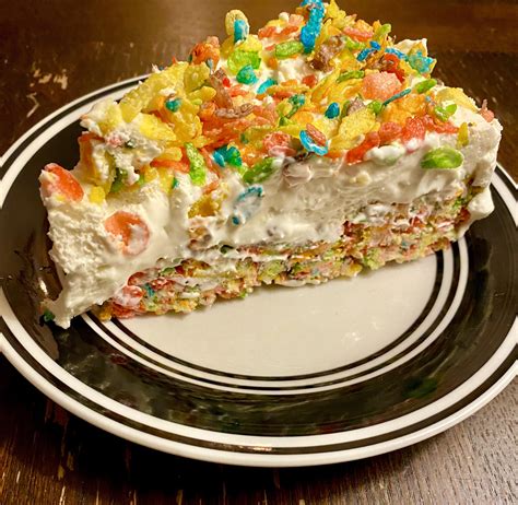 [homemade] Fruity Pebbles Cheesecake R Food