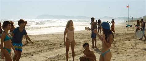 Nude Video Celebs Giulia Schiavo Sexy Claudia Tranchese Sexy Sotto Il Sole Di Riccione 2020