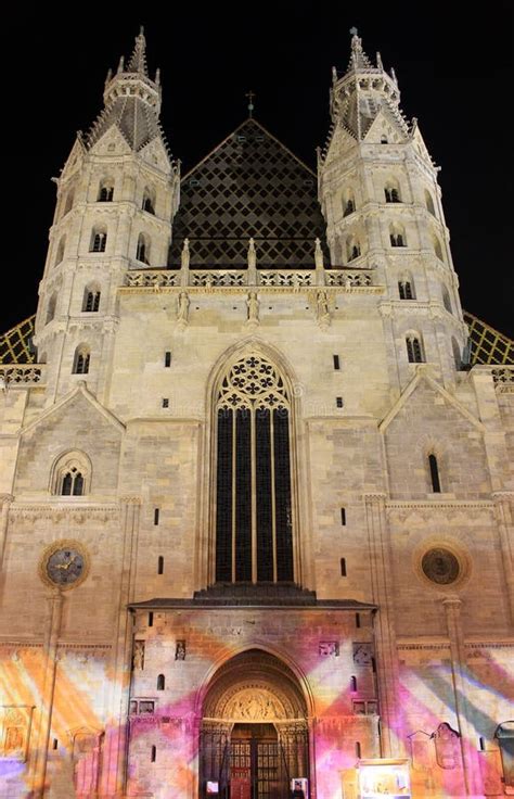 Stephansdom Bij Nacht Stock Foto Image Of Heilige Avond 1752254