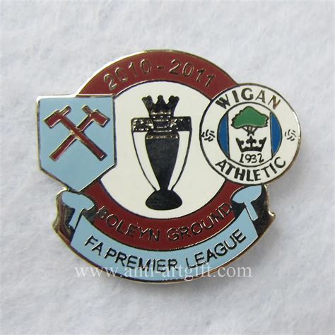 Custom 2017 Newest Baseball Pins Premier League Sport Trading Pins Gold