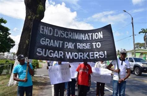 Sugar Workers Renew Protest For Wage Hike Stabroek News