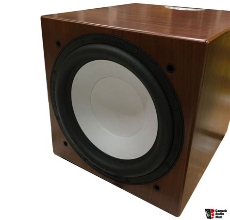 Monitor Audio Silver RSW12 Subwoofer Walnut Veneer Excellent Refurb