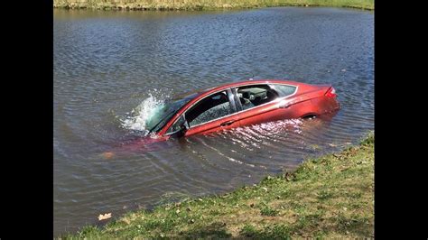 Car Crashes Into Water Hazard At Putnam Golf Course