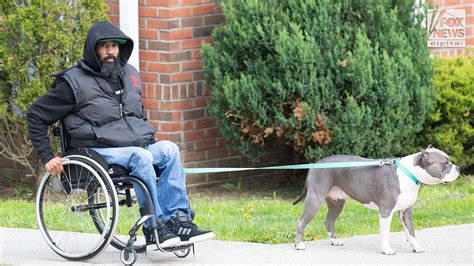 Un Homme De New York Accusé Davoir Tué La Fille Dun Flic Dans La Rue